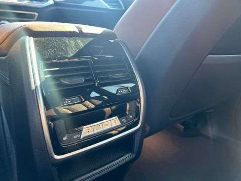 Used 2020 BMW X5 xDrive40i w/ Executive Package AWD/4WD image 10