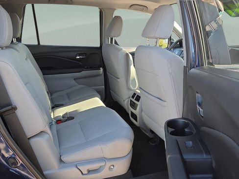Used 2017 Honda Pilot EX-L image 19