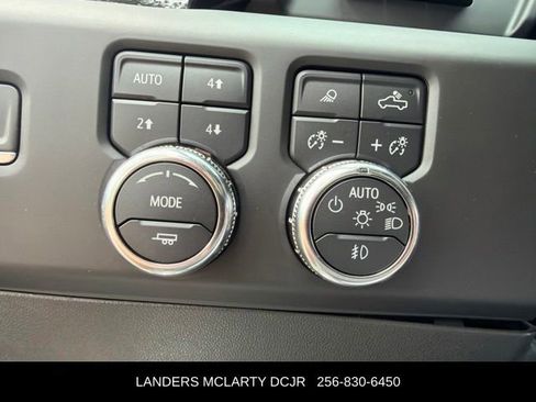 Used 2024 GMC Sierra 2500 AT4 w/ Max Trailering Package AWD/4WD image 24