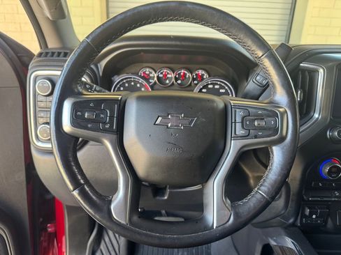 Used 2021 Chevrolet Silverado 1500 LT Trail Boss w/ Bed Protection Package AWD/4WD image 27