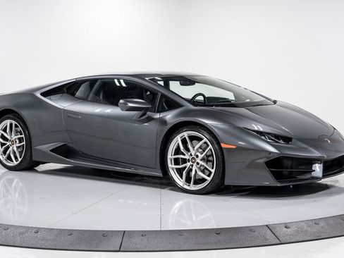Used 2018 Lamborghini Huracan LP 580-2 image 38
