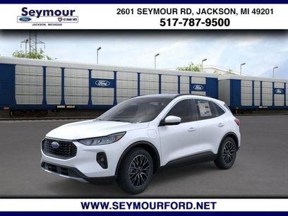 New 2026 Ford Escape SE w/ Class II Trailer Tow Package