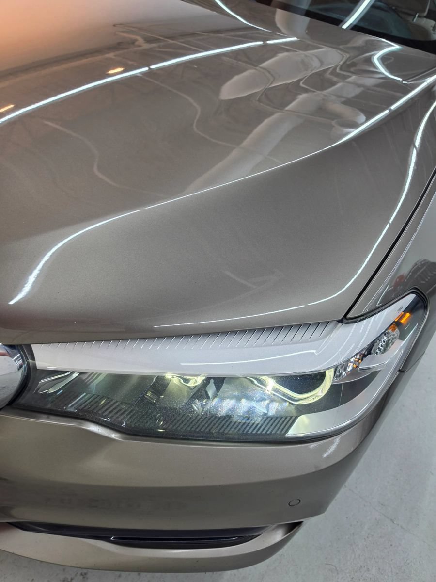 Used 2018 BMW 540i RWD image 18