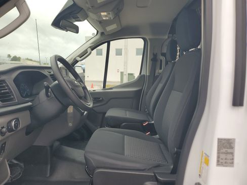 Used 2024 Ford Transit 250 Low Roof w/ Exterior Upgrade Package image 16