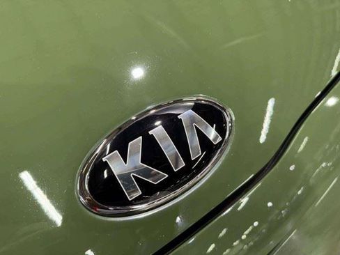 Used 2021 Kia Soul X-Line FWD image 16