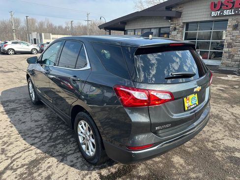 Used 2020 Chevrolet Equinox LT w/ Driver Convenience Package image 5