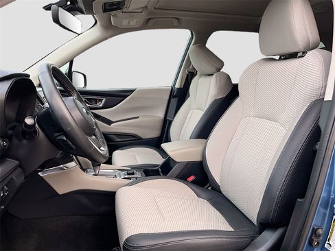Used 2024 Subaru Forester Premium image 19