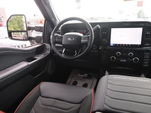 New 2026 Ford F250 Lariat w/ Black Appearance Package AWD/4WD image 29