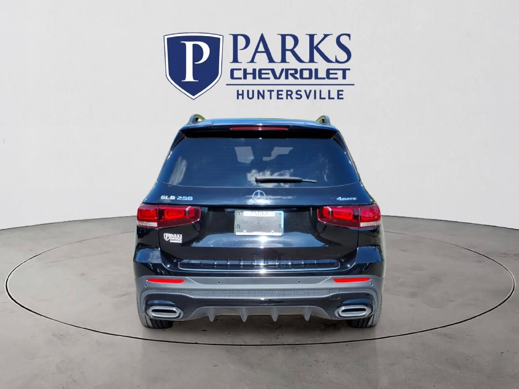 Used 2021 Mercedes-Benz GLB 250 4MATIC image 30