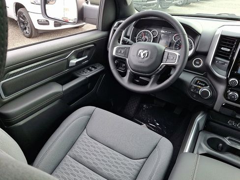 New 2025 RAM 1500 Big Horn image 10