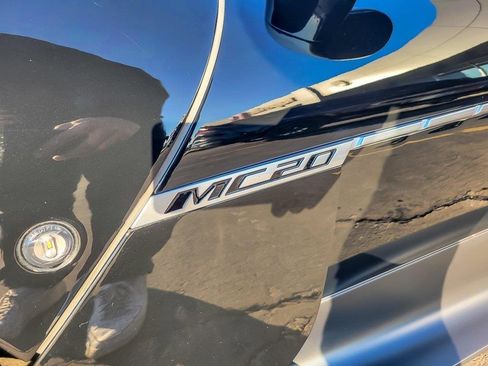 Used 2024 Maserati MC20 Cielo image 9