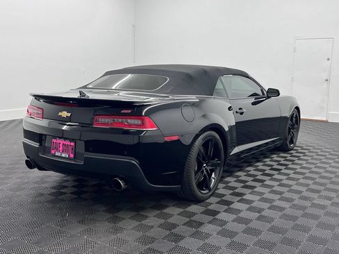 Used 2014 Chevrolet Camaro SS w/ RS Package RWD image 9