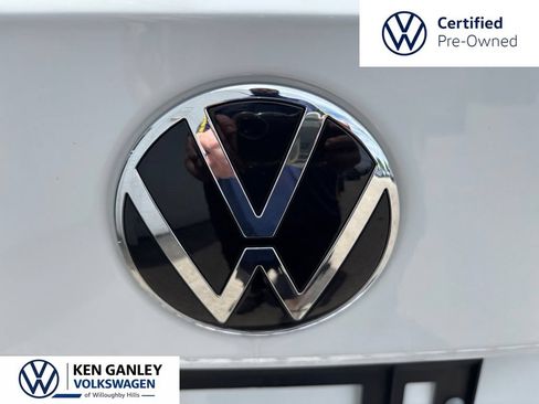 Used 2024 Volkswagen Taos SE AWD/4WD image 28