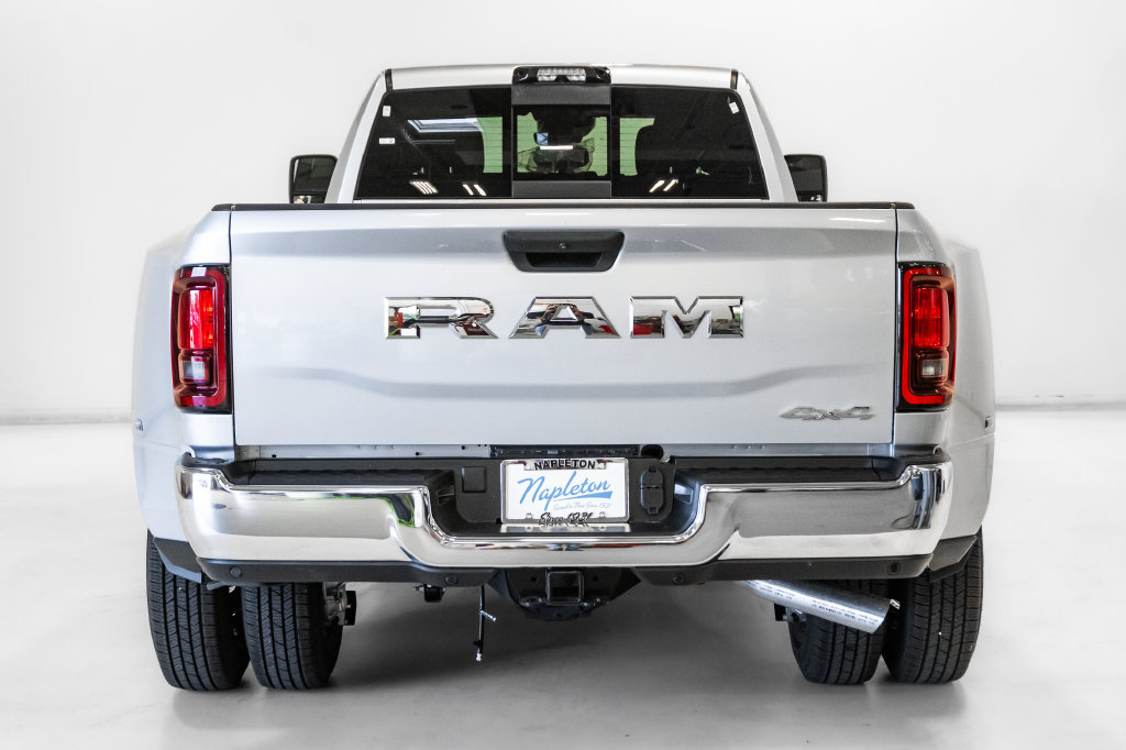 New 2027 RAM 3500 Tradesman AWD/4WD image 26
