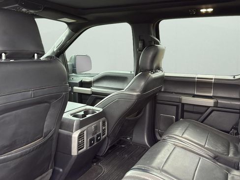 Used 2020 Ford F150 Raptor w/ Equipment Group 802A Luxury image 28