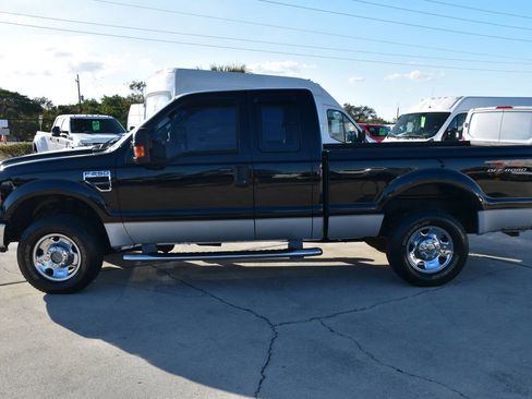 Used 2008 Ford F250 FX4 image 4