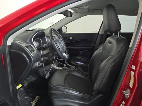 Used 2019 Jeep Compass Latitude w/ Popular Equipment Group image 10