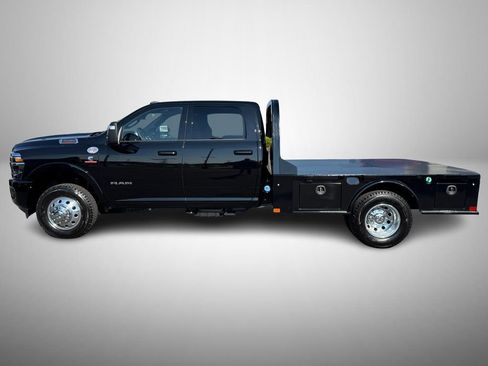 New 2026 RAM 3500 Big Horn w/ Laramie Trim Package AWD/4WD image 5