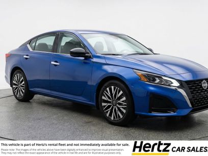 Used 2025 Nissan Altima 2.5 SV