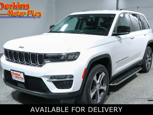 Used 2023 Jeep Grand Cherokee Limited w/ Trailer Tow Prep Group (B) AWD/4WD image 1
