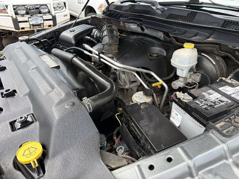 Used 2011 RAM 2500 ST w/ ST Popular Equipment Group AWD/4WD image 25