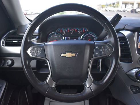 Used 2017 Chevrolet Tahoe LT RWD image 2