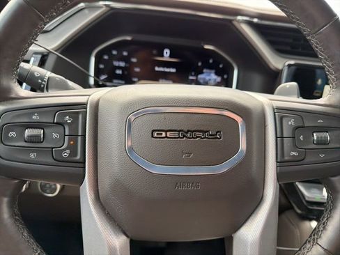 Used 2025 GMC Sierra 1500 Denali w/ Denali Reserve Package image 10