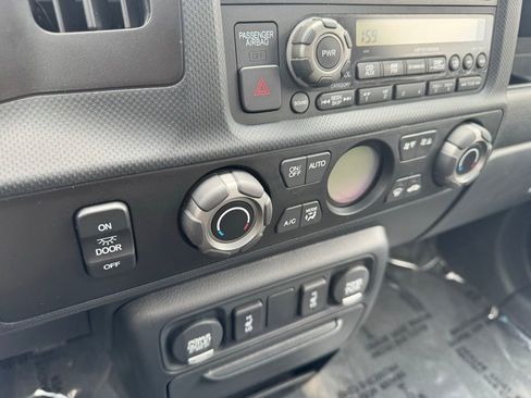 Used 2012 Honda Ridgeline RTL image 18