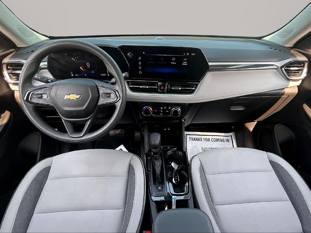 Used 2024 Chevrolet TrailBlazer LT FWD image 7
