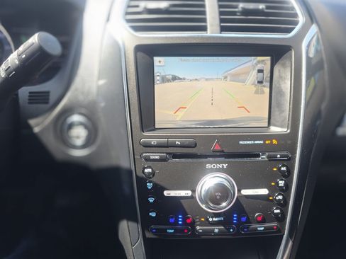 Used 2018 Ford Explorer Sport w/ Equipment Group 401A AWD/4WD image 13
