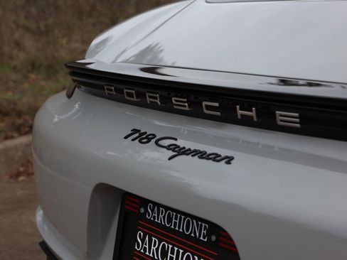 Used 2025 Porsche 718 Cayman image 13