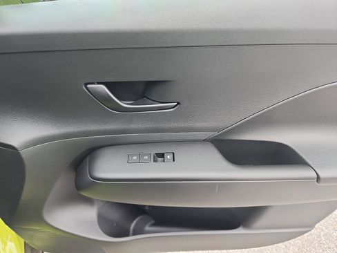 Used 2024 Hyundai Kona SEL AWD/4WD image 34