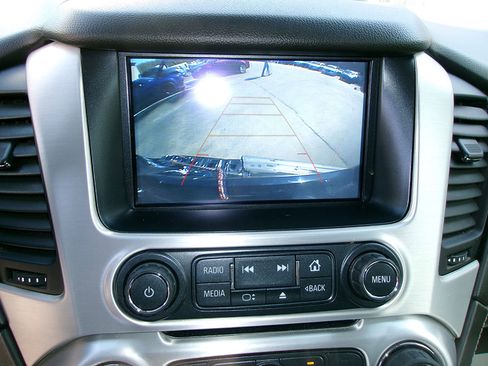 Used 2019 GMC Yukon SLT w/ Open Road Package image 25