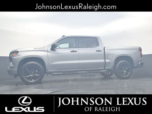 Used 2025 Chevrolet Silverado 1500 Custom w/ Turbomax Blackout Package image 23