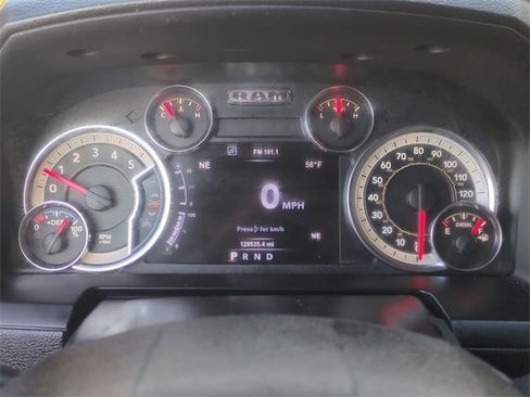 Used 2017 RAM 2500 Laramie image 32