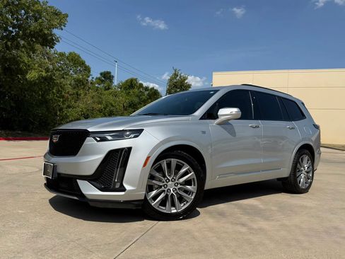 Used 2020 Cadillac XT6 Sport AWD/4WD image 18
