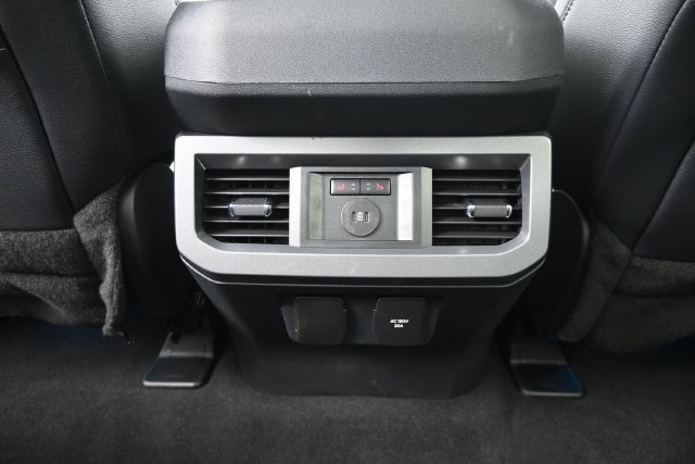 Used 2024 Ford F350 Lariat w/ Lariat Ultimate Package AWD/4WD image 12