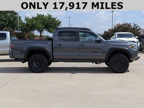 Used 2023 Toyota Tacoma TRD Pro AWD/4WD image 4