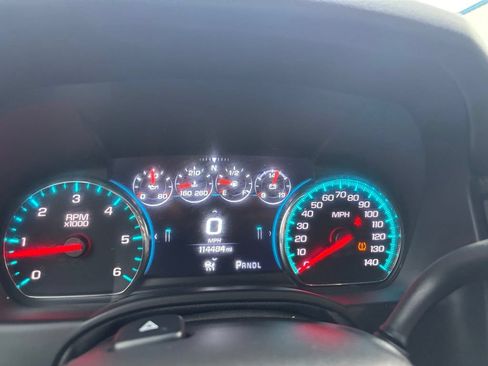 Used 2020 GMC Yukon XL Denali w/ Denali Premium Package RWD image 12