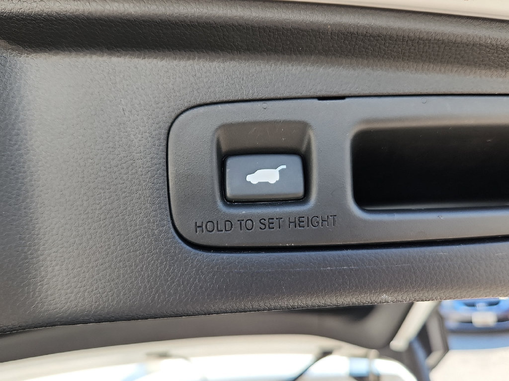 Used 2024 Honda CR-V EX-L image 24