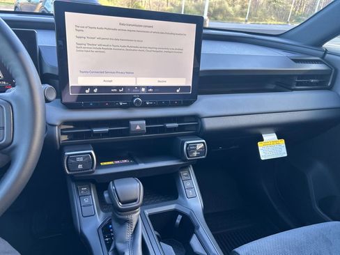 New 2026 Toyota RAV4 XSE AWD/4WD image 11