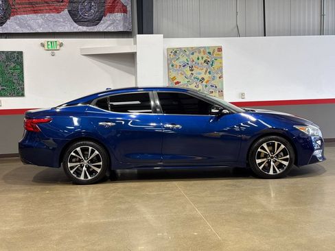Used 2018 Nissan Maxima 3.5 SV FWD image 3