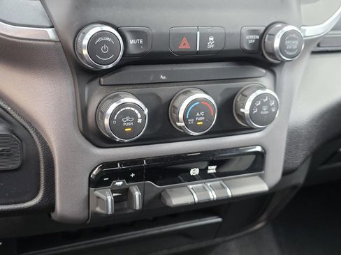 Used 2024 RAM 3500 Big Horn image 20