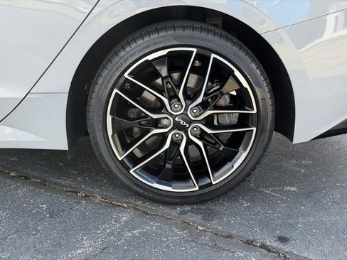 Used 2023 Kia K5 GT image 10
