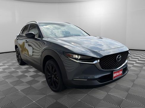 Used 2025 MAZDA CX-30 AWD 2.5 S w/ Preferred Package image 3