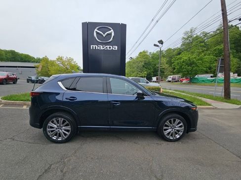 Certified 2022 MAZDA CX-5 Signature AWD/4WD image 1
