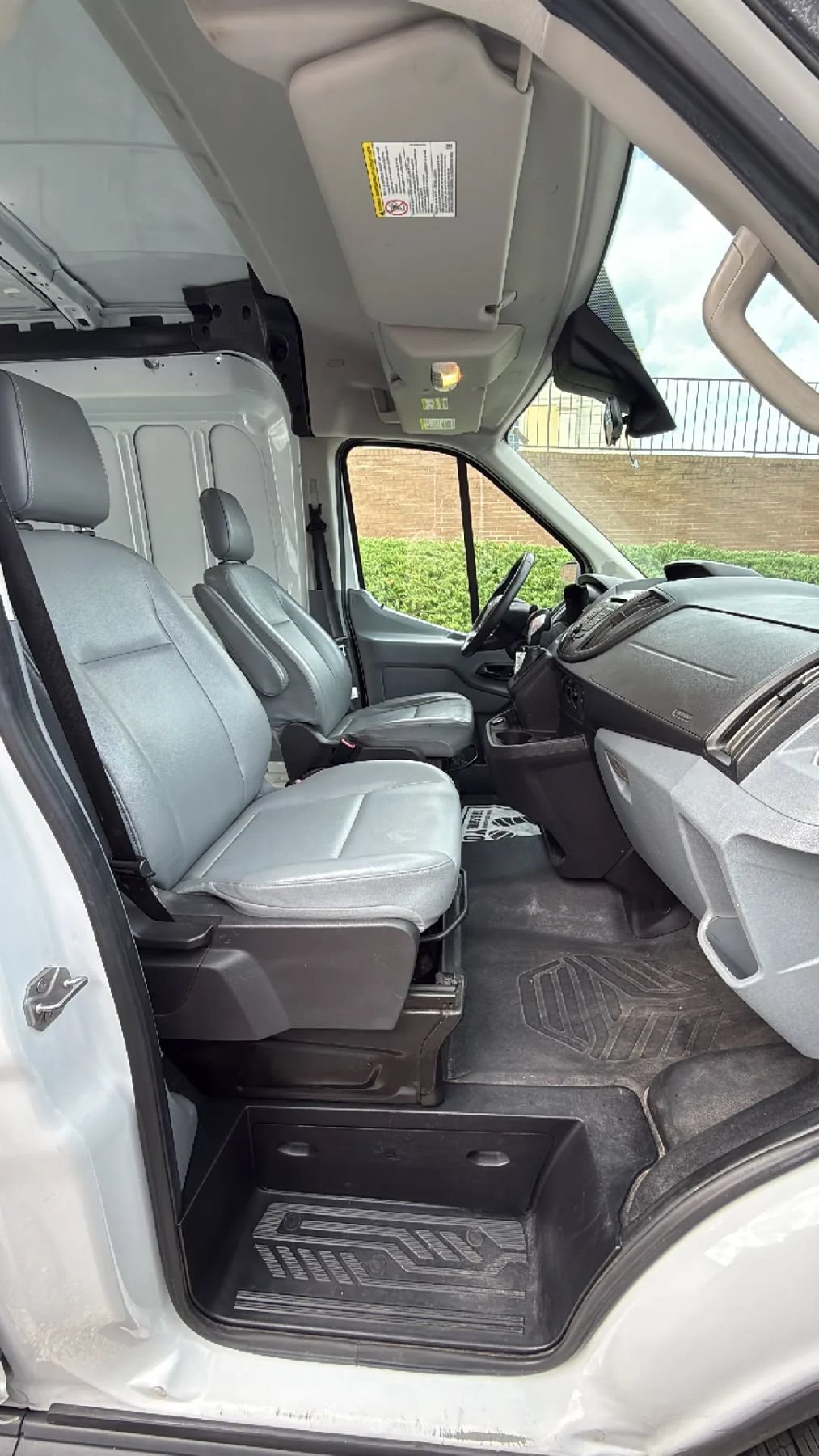 Used 2018 Ford Transit 350 148 Medium Roof RWD image 39