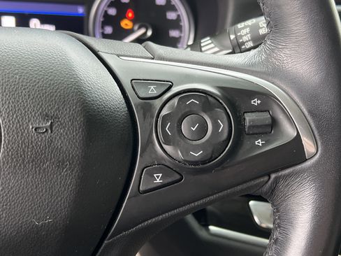 Used 2021 Buick Enclave Essence w/ Sound and Sites Package image 20