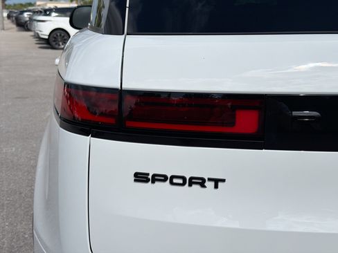 New 2026 Land Rover Range Rover Sport SE AWD/4WD image 10