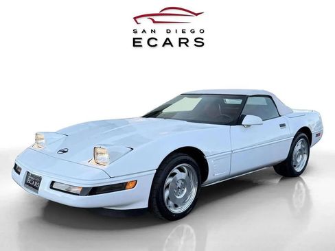 Used 1995 Chevrolet Corvette Convertible image 1